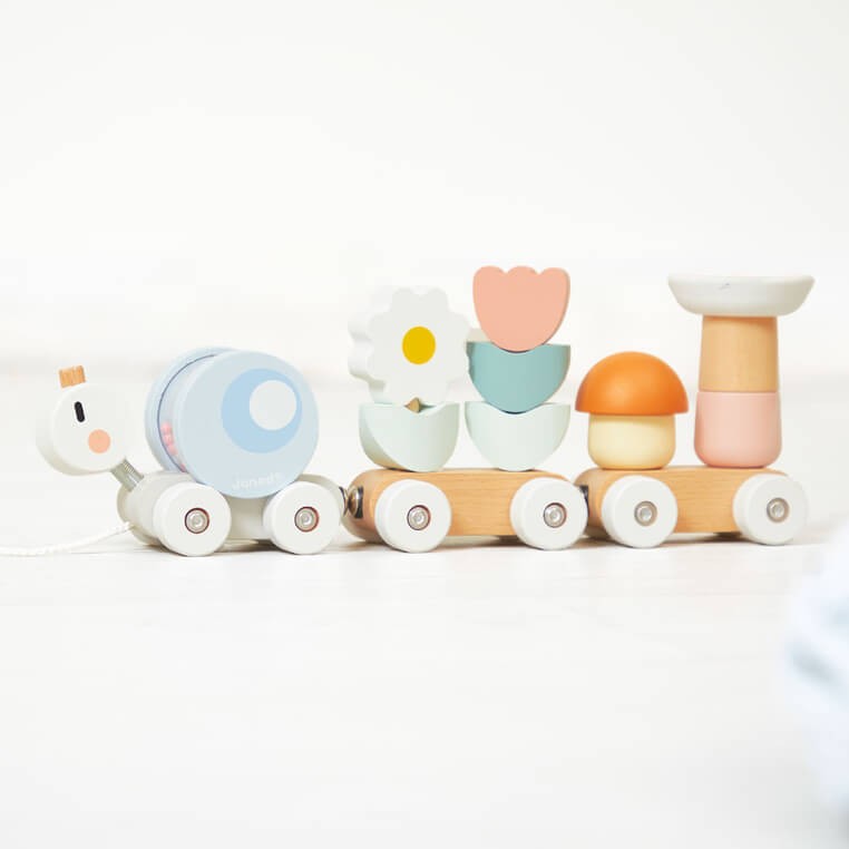 Magnetyczny pociąg z klockami i grzechotką do ciągnięcia Ślimak Sweet Cocoon 12m+ / Janod