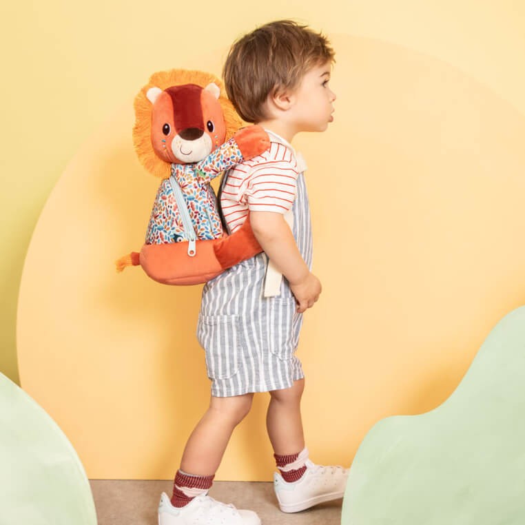 Miękki plecak przytulanka Lew Jack / Lilliputiens