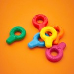 Pierwsze kredki świecowe z uchwytem 6 kolorów 12m+ / Janod