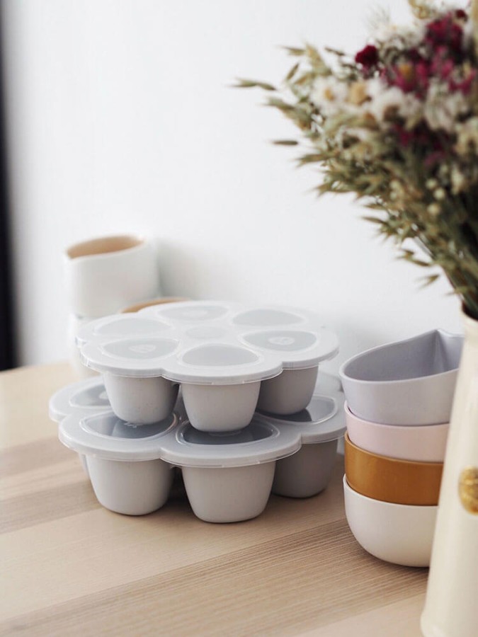 Silikonowy pojemnik do mrożenia 6 x 90 ml Light mist / Beaba