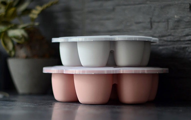 Silikonowy pojemnik do mrożenia 6 x 90 ml Light mist / Beaba