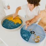 Tacka sensoryczna Play Tray 2w1 - Soft Blue / Jellystone