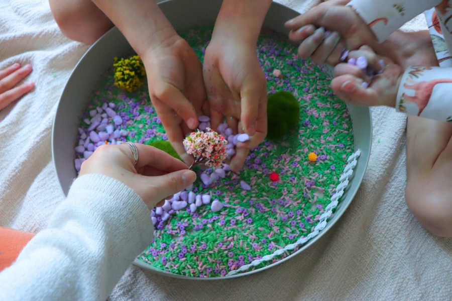 Tacka sensoryczna Play Tray 2w1 - Sage / Jellystone