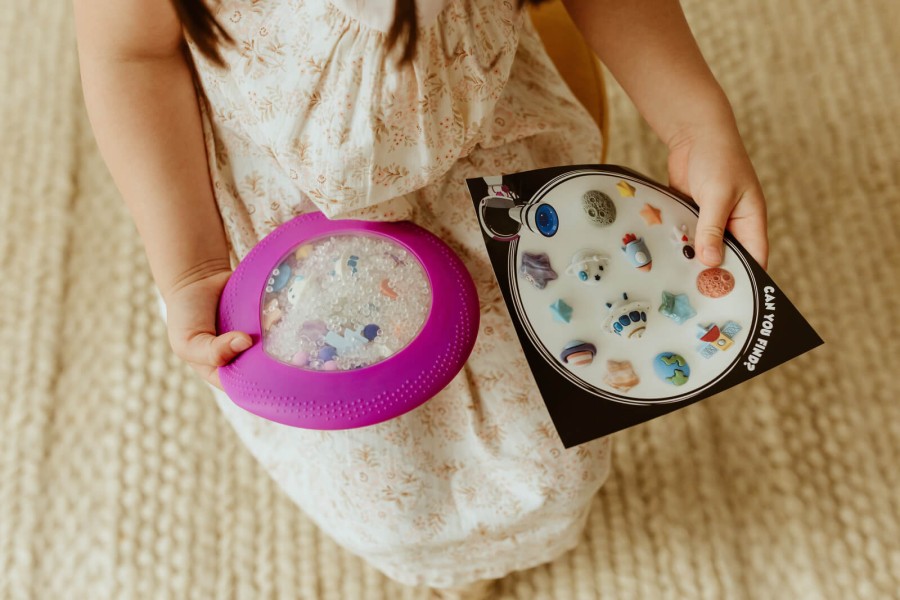 Sensoryczny dysk z figurkami A-Ku-Ku! Peekaboo - Galaktyka / Jellystone