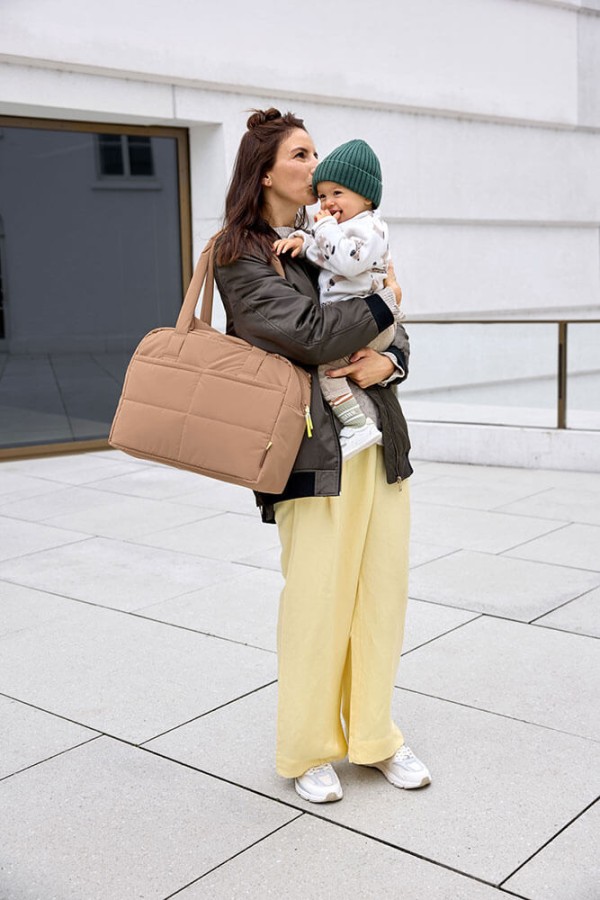 Torba dla mam z akcesoriami Everyday almond / Lassig Green Label