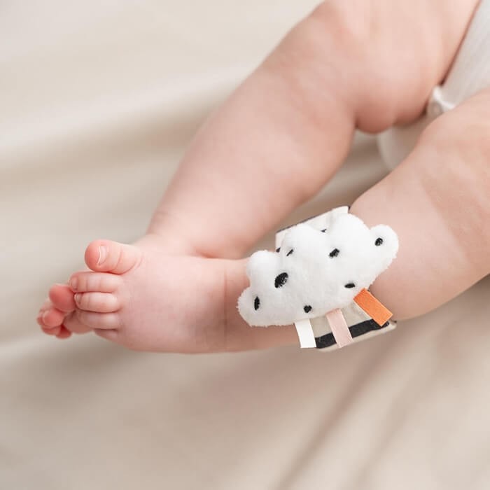 Zabawka na rączkę, 2 szt. - Happy Clouds Powder / Done by Deer