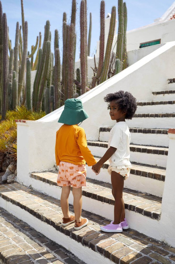 Ultrawygodne elastyczne trampki dziecięce z antypoślizgową podeszwą Splash & Fun lilac / Lassig