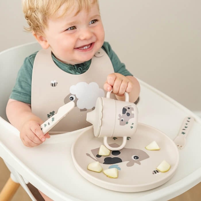 Talerzyk dla dziecka Foodie Tiny Farm Sand / Done by Deer