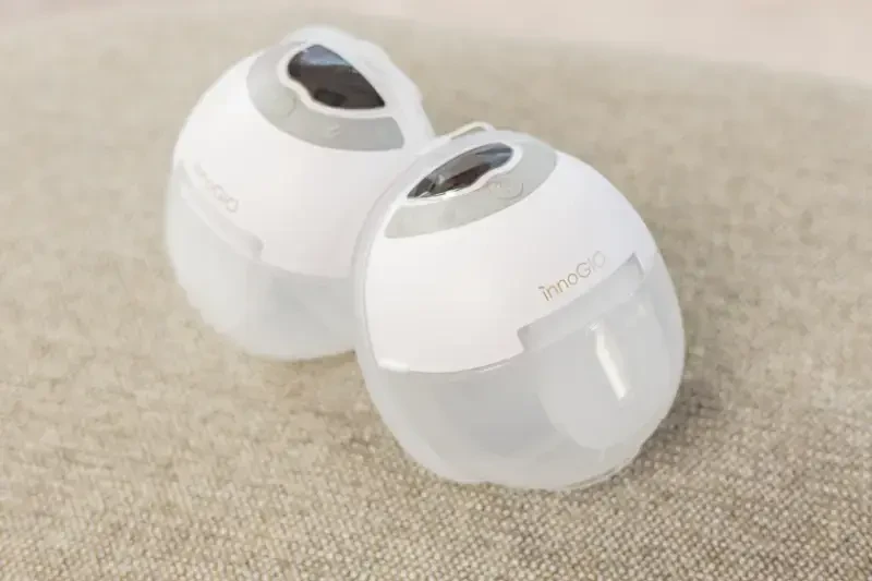 GIOmum Line Discreet Light Podwójny muszlowy laktator elektryczny GIO-359 / InnoGIO