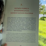 „Twoje dziecko - mądre, zdolne, szczęśliwe” - książka / rozwojowa mama