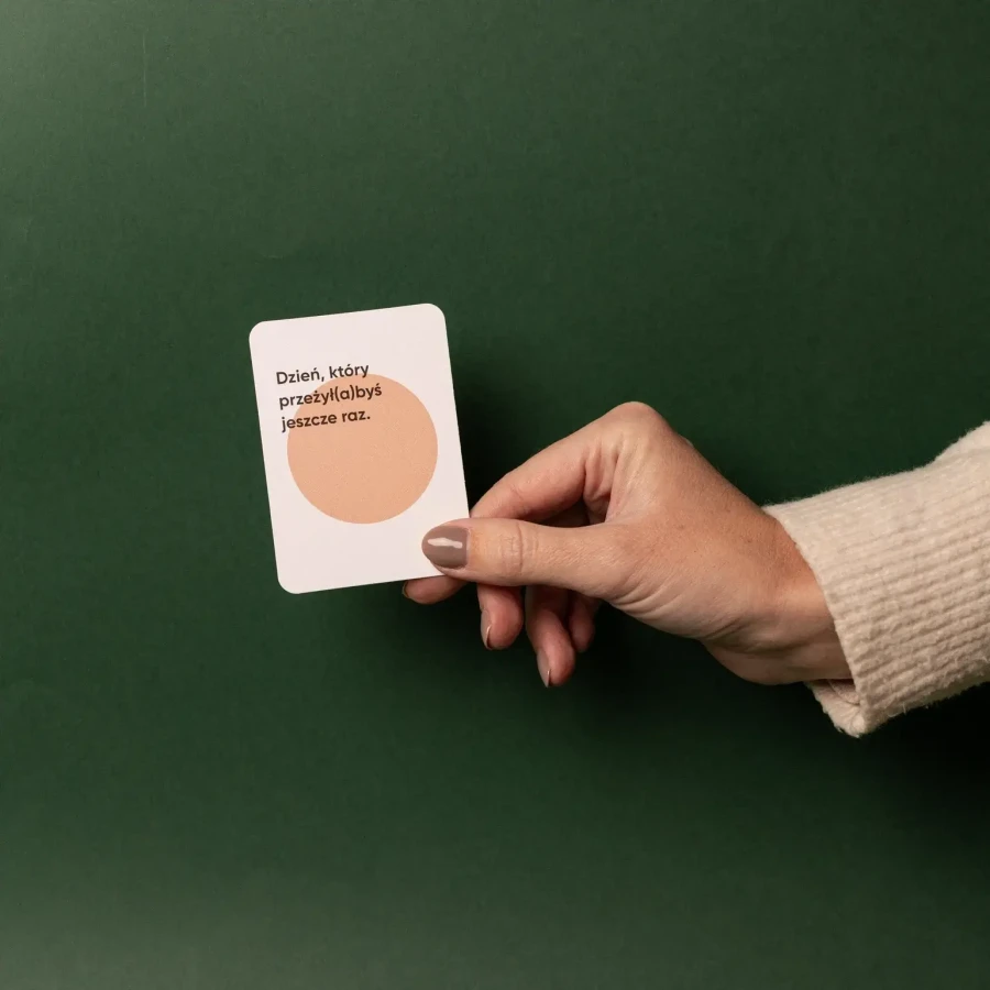 O nas - Gra w szczerość / And We Talk