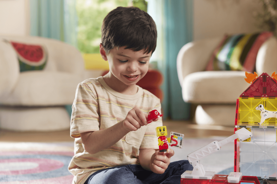 Klocki magnetyczne Remiza Strażacka 50 el. / Magna-Tiles