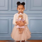 Lalka niemowlę ze smoczkiem, w sukience i opasce, wersja różowa / LullaBaby