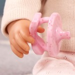 Lalka niemowlę z włosami i smoczkiem, w dwuczęściowym ubranku - brunetka / LullaBaby