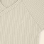 Rampers niemowlęcy z prążkowanej dzianiny z regulacją - Cream / Babysteps