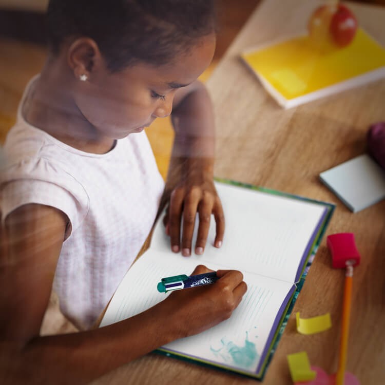 Pamiętnik na kłódkę – z aplikatorem wzorów Marinia / Nebulous Stars