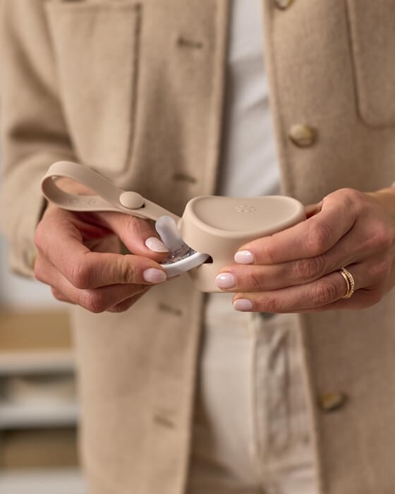 Silikonowe etui na smoczek Oat / Skip Hop