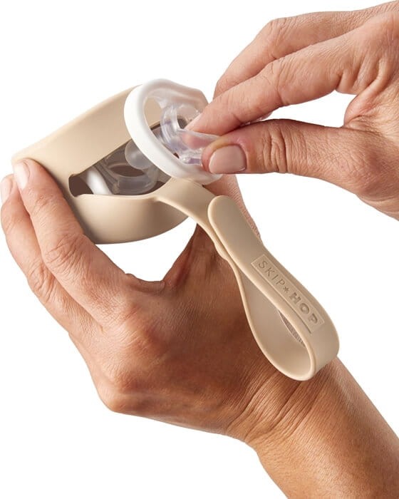 Silikonowe etui na smoczek Oat / Skip Hop