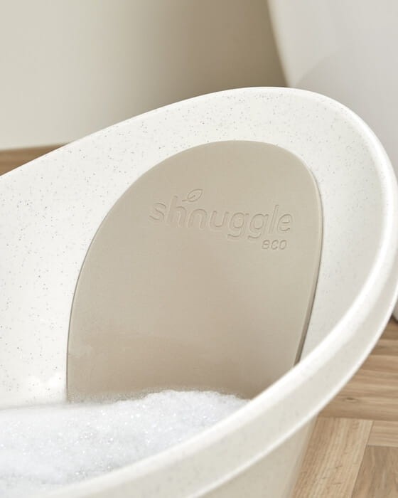ECO Wanienka z odpływem i piankowym oparciem - Cookies & Cream / Shnuggle Baby
