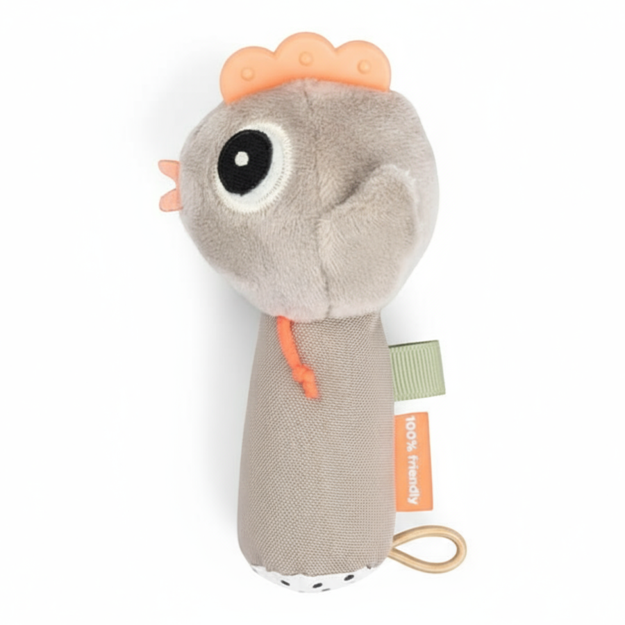 Grzechotka Kogucik Tiny Farm / Done by Deer