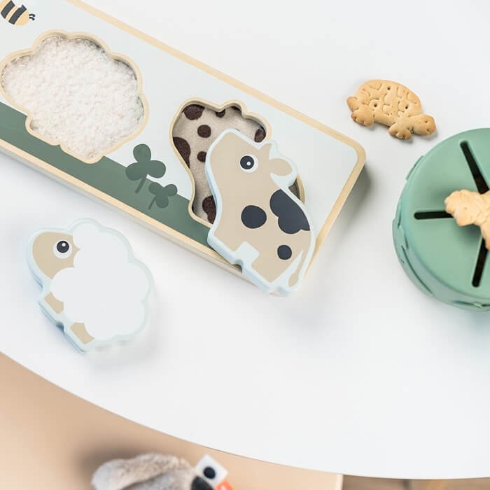 Puzzle sensoryczne Zwierzątka Tiny Farm / Done by Deer