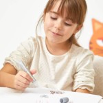 Klej z brokatem w tubkach 9 kolorów 3+ / Janod