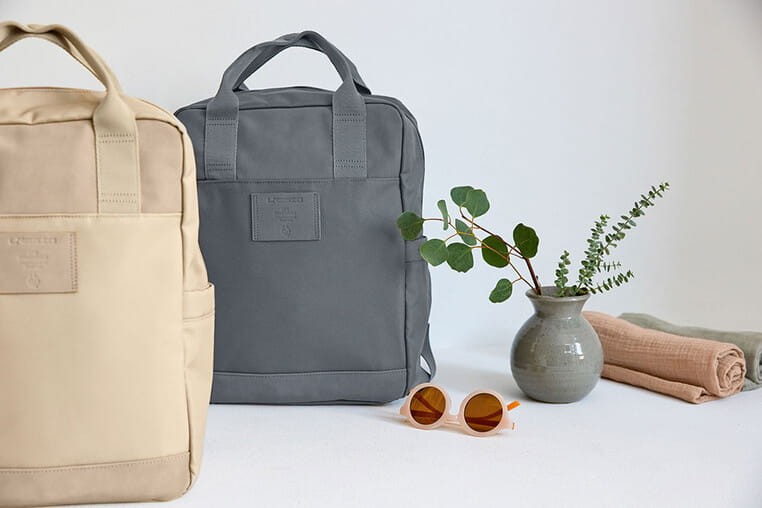Plecak dla mam kwadratowy z akcesoriami Vividal Backpack dark olive / Lassig