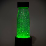 Lampka sensoryczna LED Magic Light Base – podświetlenie do butelek sensorycznych / Petit Boum