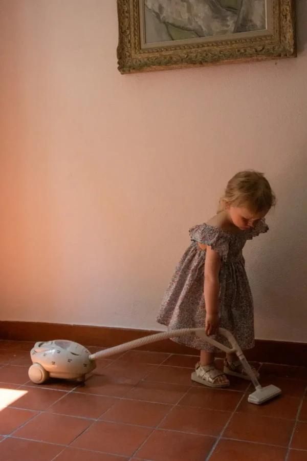 Zabawka odkurzacz - cherry / Konges slojd