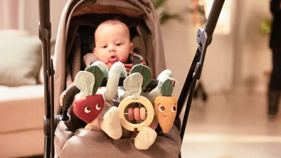 Spirala z zabawkami do wózka - Garden of Adventure / Tiny Love