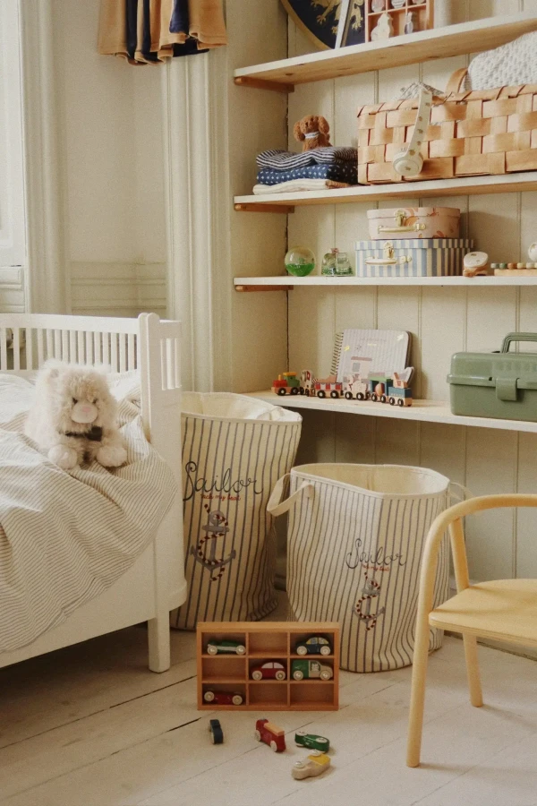 Kotek Pilou - multi / Konges slojd