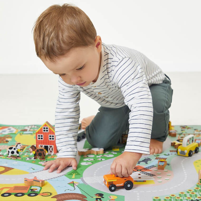 Mata do zabawy z drogą Wieś Cross Roads 2+ / Janod