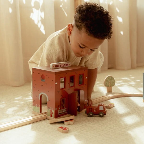 Drewniana remiza strażacka / Little Dutch