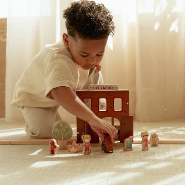 Drewniana remiza strażacka / Little Dutch