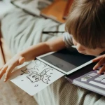 Tablet graficzny z szablonami do rysowania KIDYDRAW-MINI - princess / Kidywolf