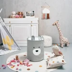 Zamykany kosz na ściągacz do przechowywania zabawek PREMIUM - Szary Miś / SIPO