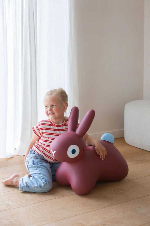Skoczek Hoppi Bunny - Burgundy / QUUT