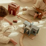 Posterunek policji FSC / Little Dutch