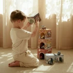 Wieża do układania + 6 autek FSC / Little Dutch