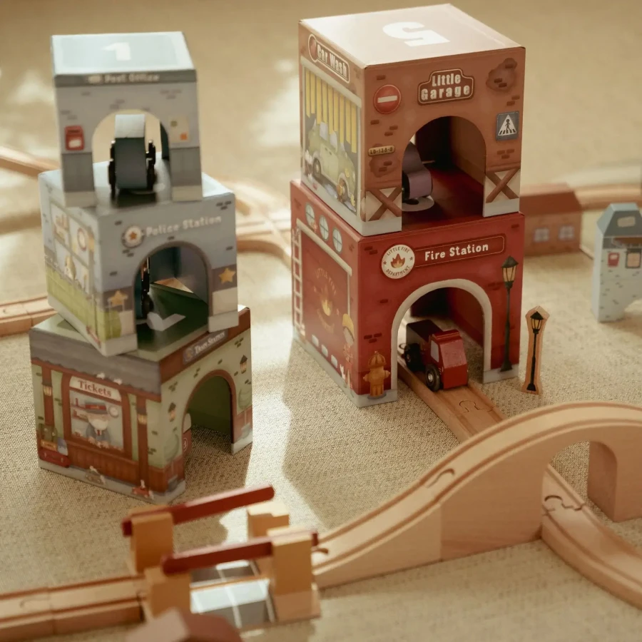 Wieża do układania + 6 autek FSC / Little Dutch