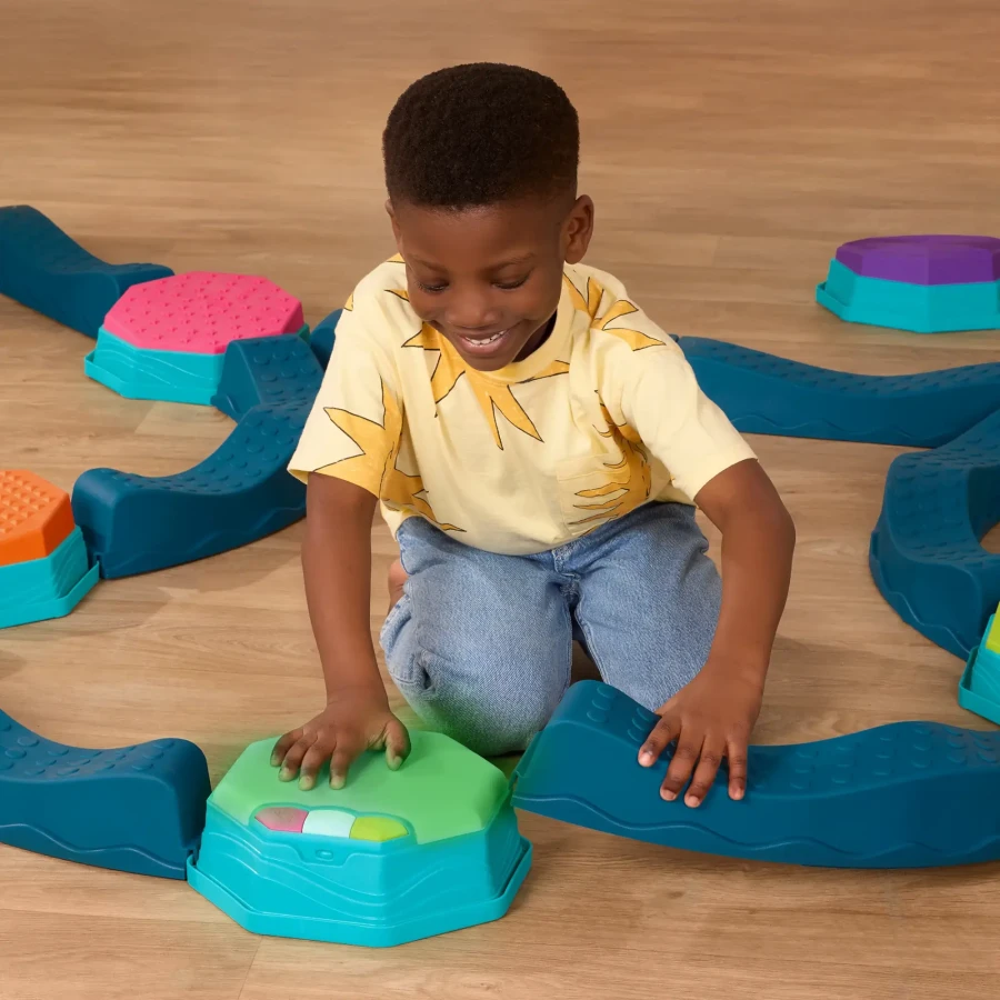 Balance & Groove Set – muzyczna ścieżka sensoryczna / B.Toys