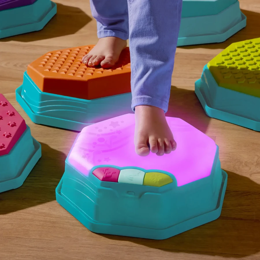 Balance & Groove Set – muzyczna ścieżka sensoryczna / B.Toys