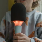 Świecący mikrofon KIDYMIC - zielony / Kidywolf