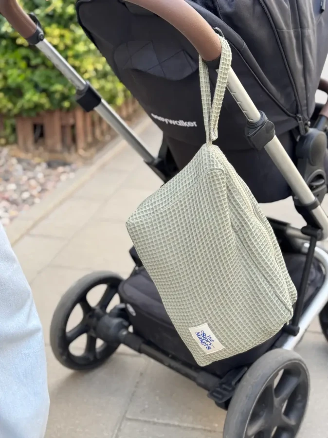 Kosmetyczka waflowa z zatrzaskiem Szałwia / The Story Makers