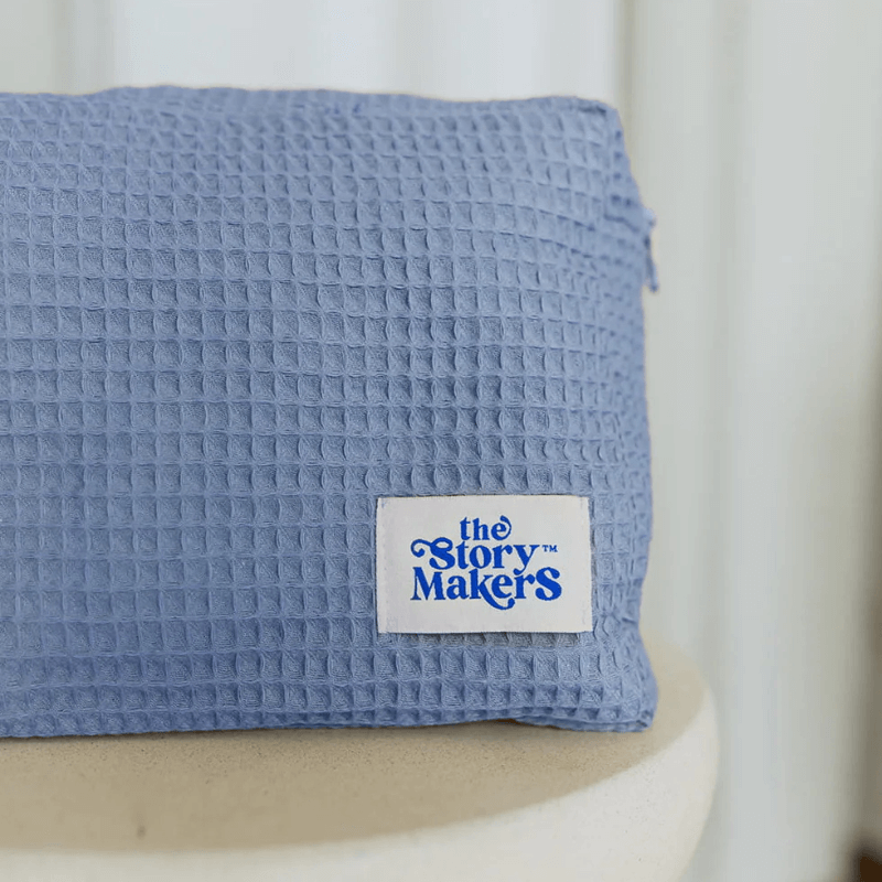 Kosmetyczka waflowa z zatrzaskiem Niebieska / The Story Makers
