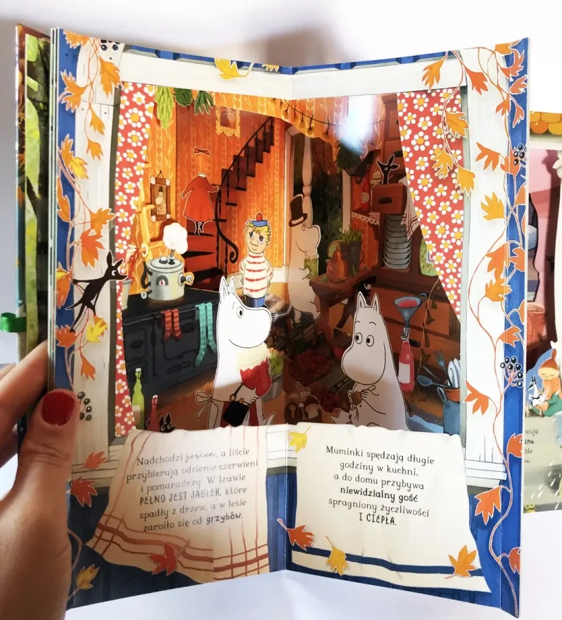 Rok w Dolinie Muminków. Karuzela pop-up / HarperKids