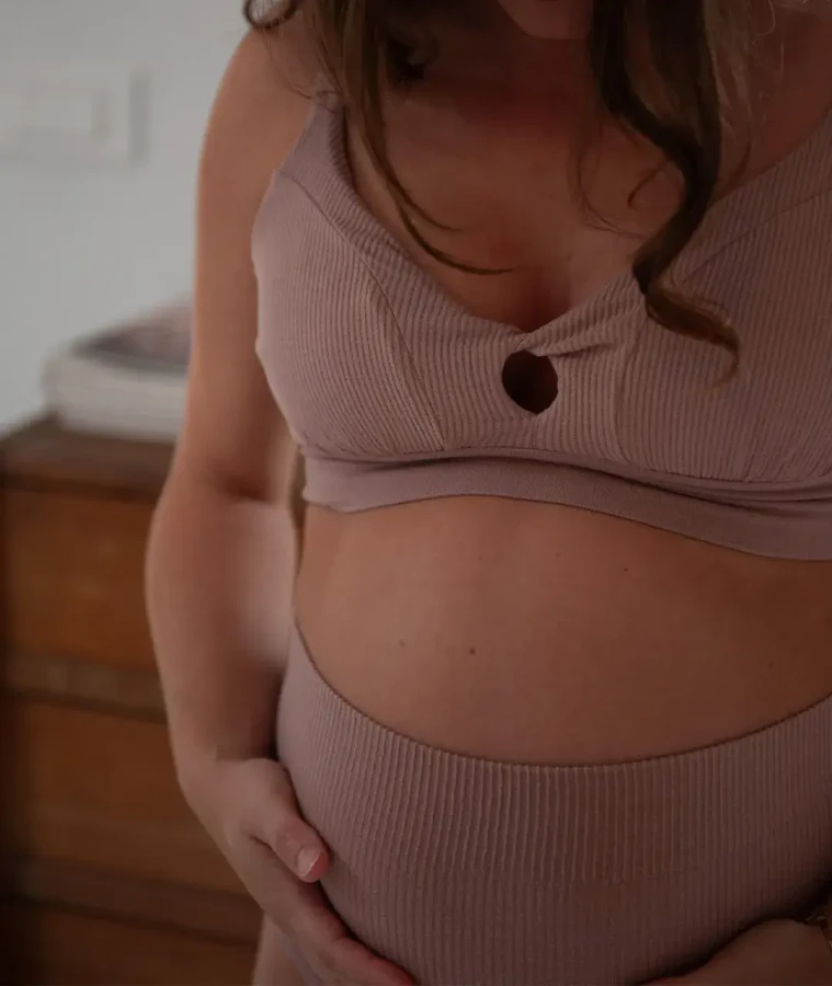 Nieprzemakalny biustonosz do karmienia piersią Glow - Terracotta / Mama Hangs