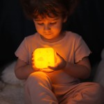 Przenośna lampka nocna świecąca kostka - Kosmos / Cloud b