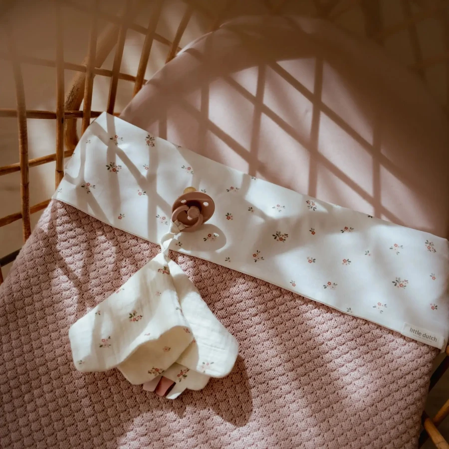 Ocieplany kocyk 100 x 70cm Pure Blossom / Little Dutch