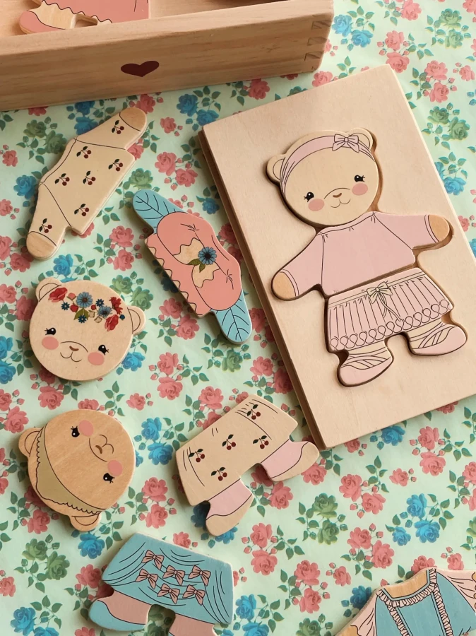 Drewniana układanka puzzle miś - dusty pink / Konges Slojd